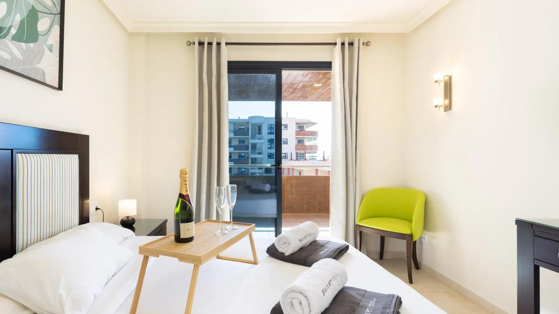 Balcon Los Gigantes Beautiful Puerto de Santiago  Apartment
